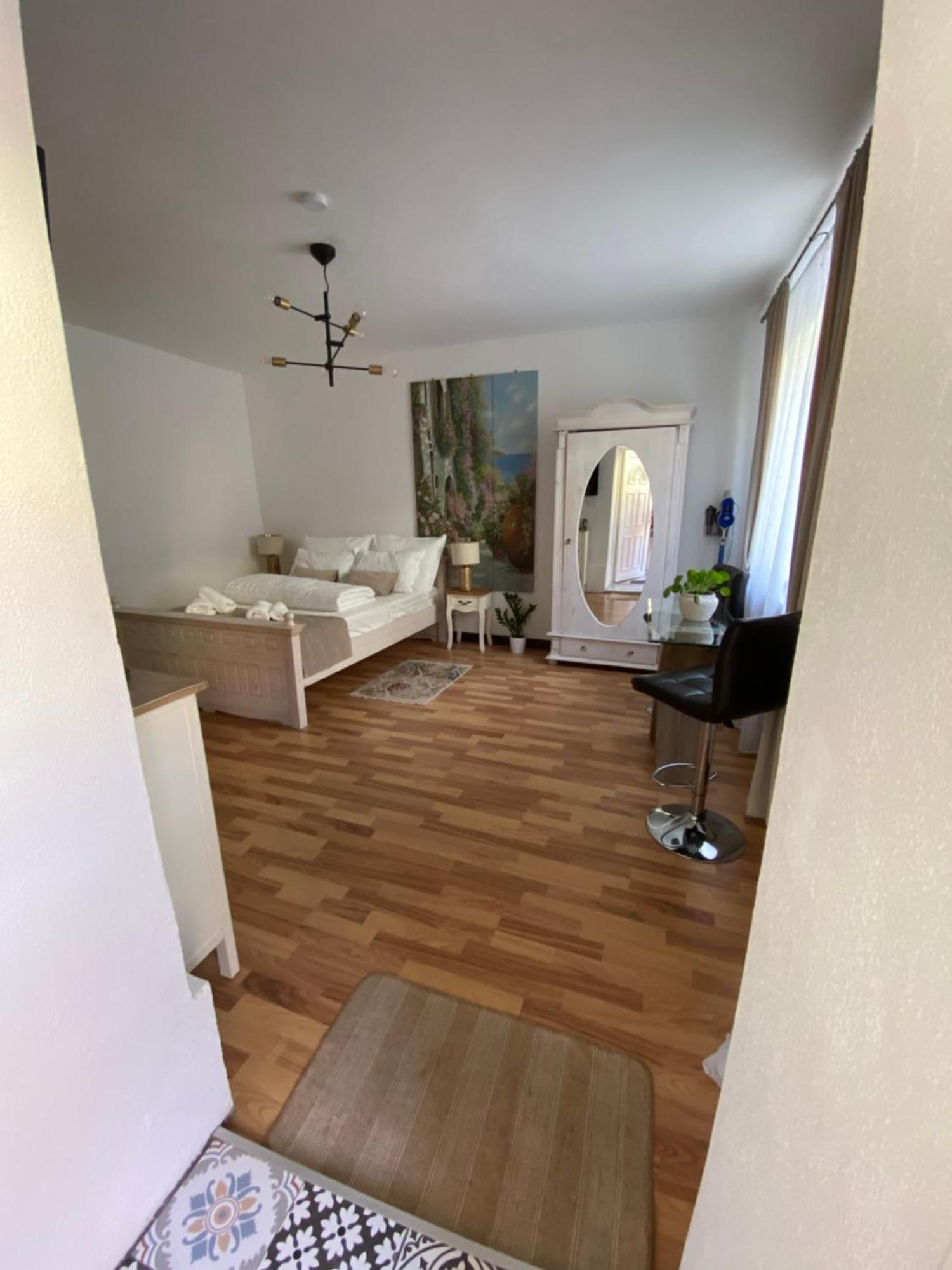 Charming Apartament Sibiu Extérieur photo